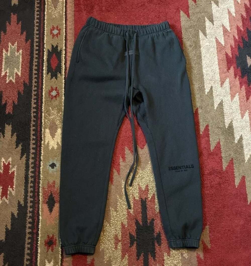 Fear of God Essentials Sweatpants Size S Black
